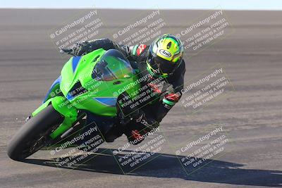 media/Feb-05-2023-SoCal Trackdays (Sun) [[b2340e6653]]/Bowl (10am)/